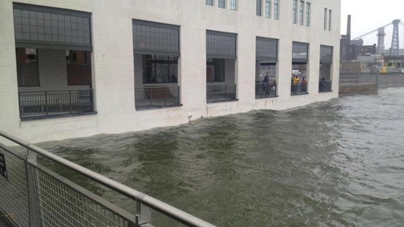 Illustration for article titled The Ultimate Gallery of Flooded New York